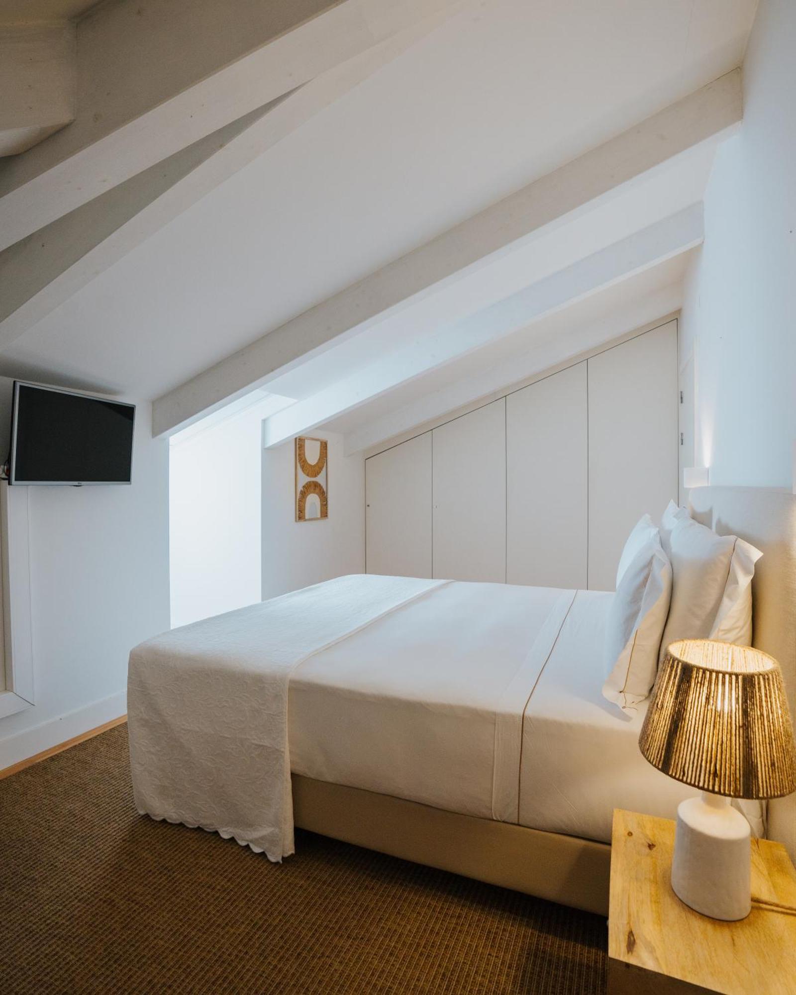 Almalusa Baixa Chiado 4*